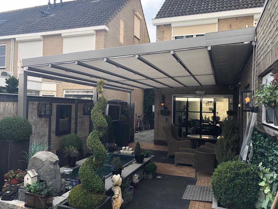 Ongekend Pergola scherm met verlichting - Van Nierop Zonwering BB-28